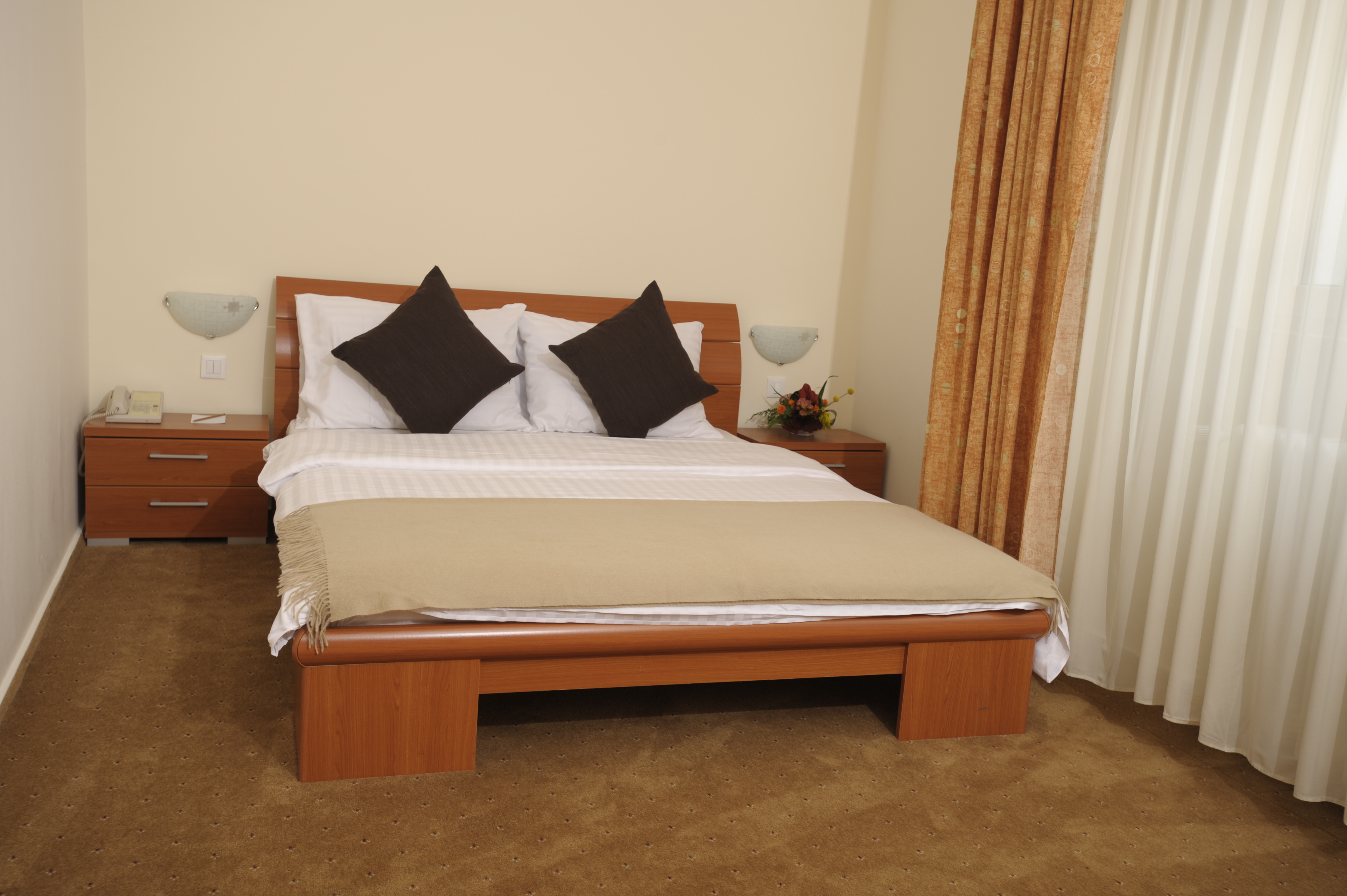 9One Bedroom Apartment.jpg